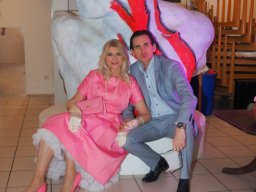 Fashion Show in der Contemplor Galerie Wien am 14. 03. 2024